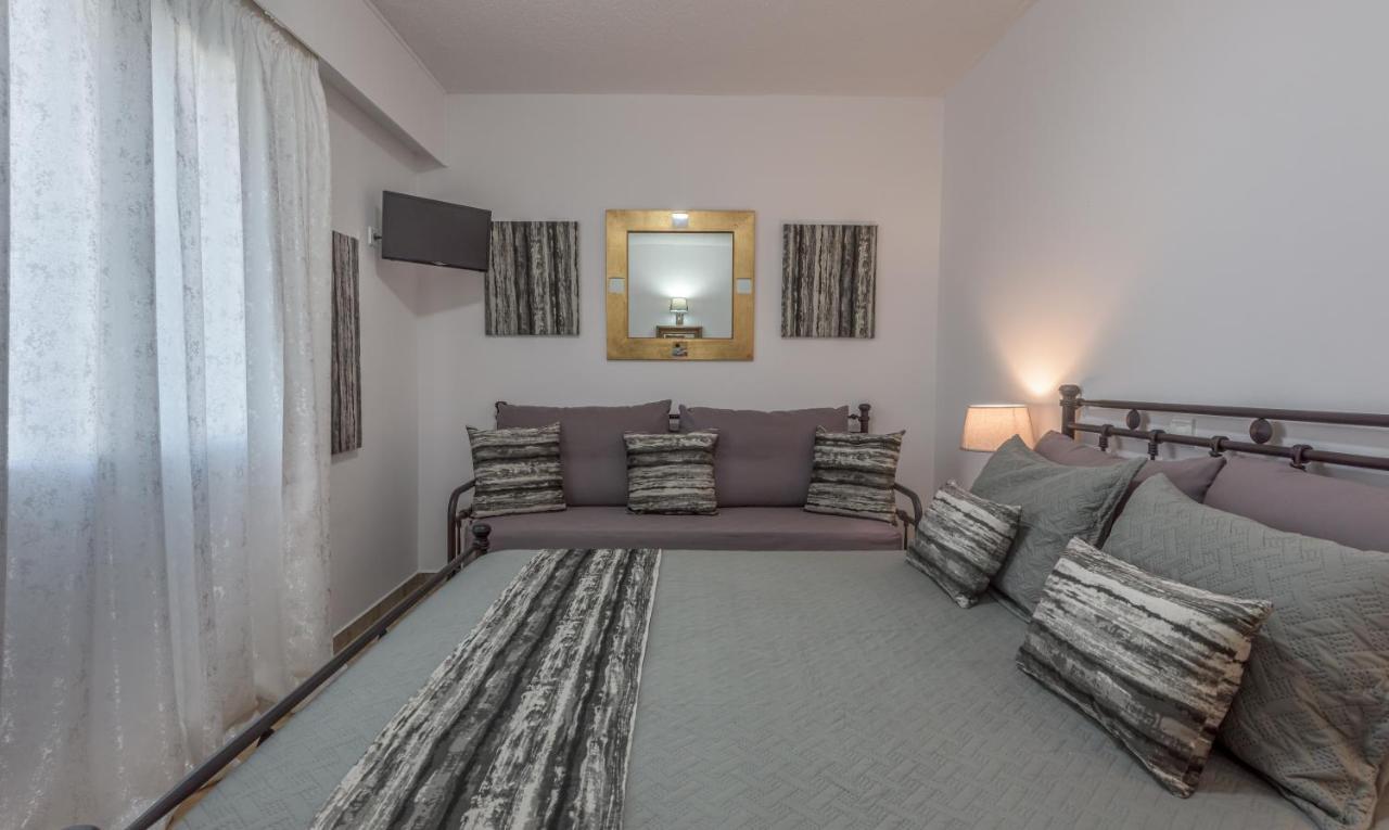 Hotel Milos